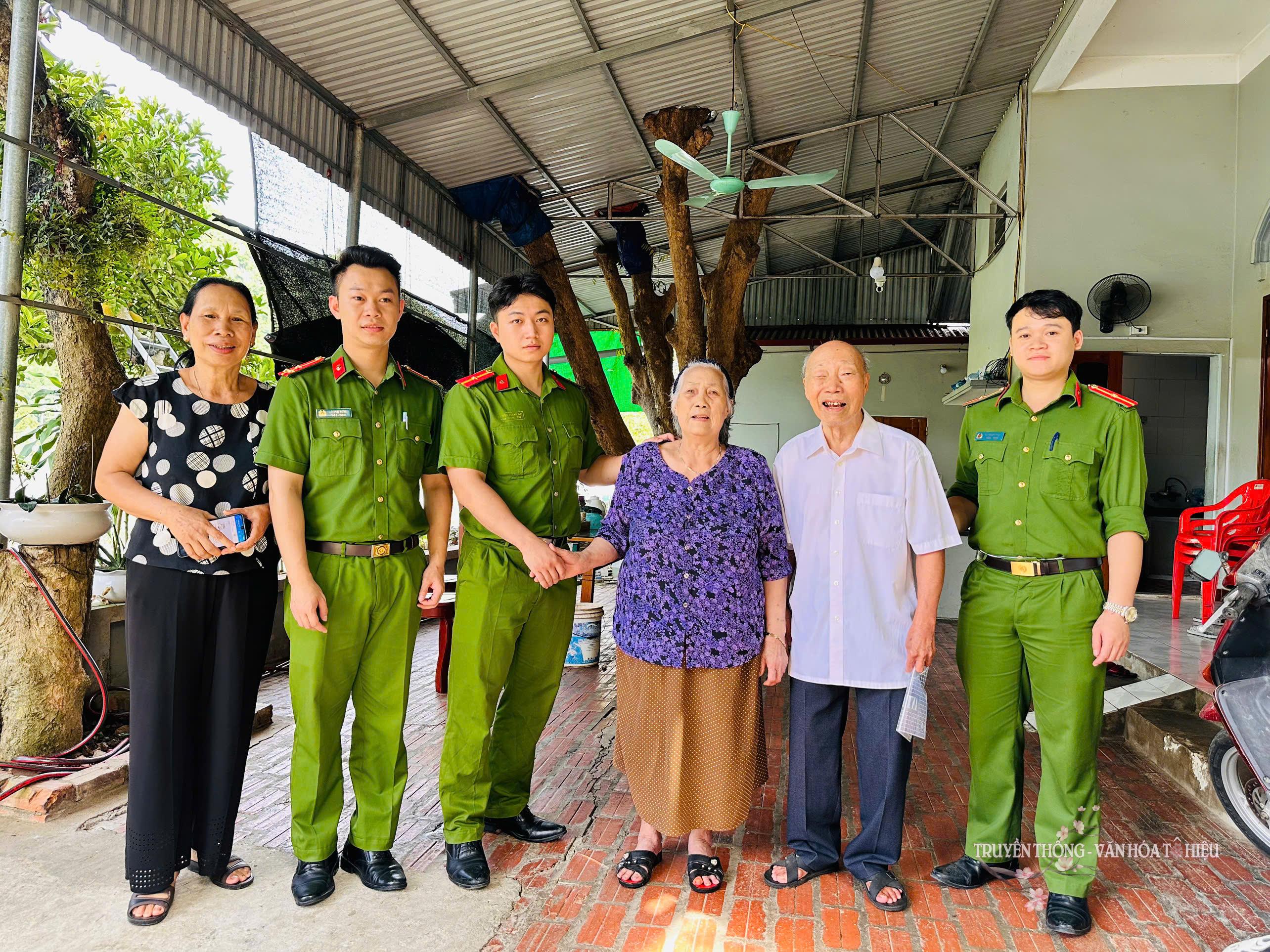 anh tin bai